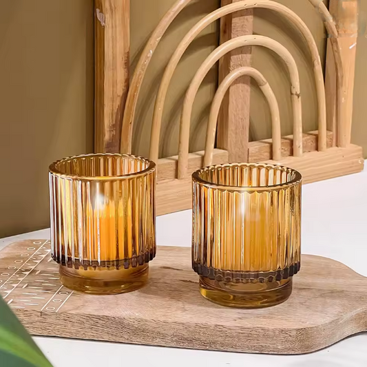 Vintage Ljuslykta i Räfflat Glas – Stilren Skandinavisk Design